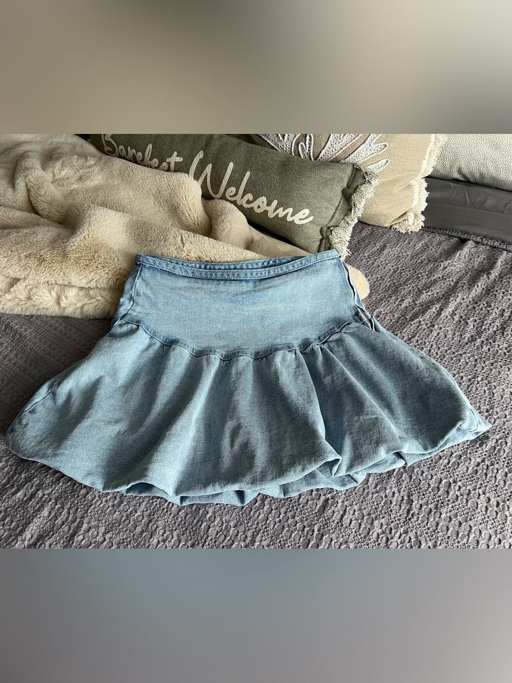 Madden Girl Sweet Revenge Light Wash Denim Bubble Mini Skirt- Size Small